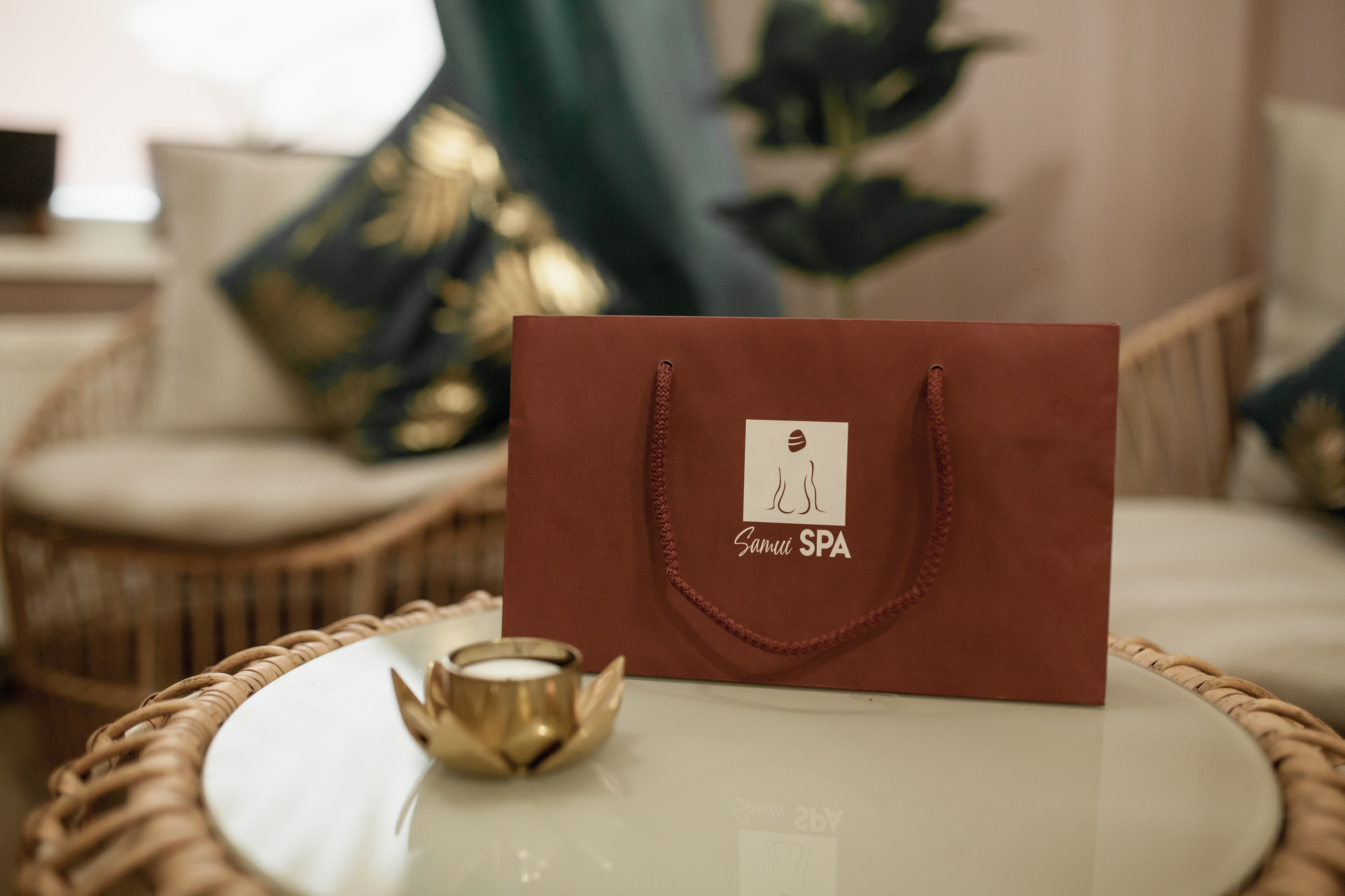 Masaż tajski a kręgosłup – co warto wiedzieć